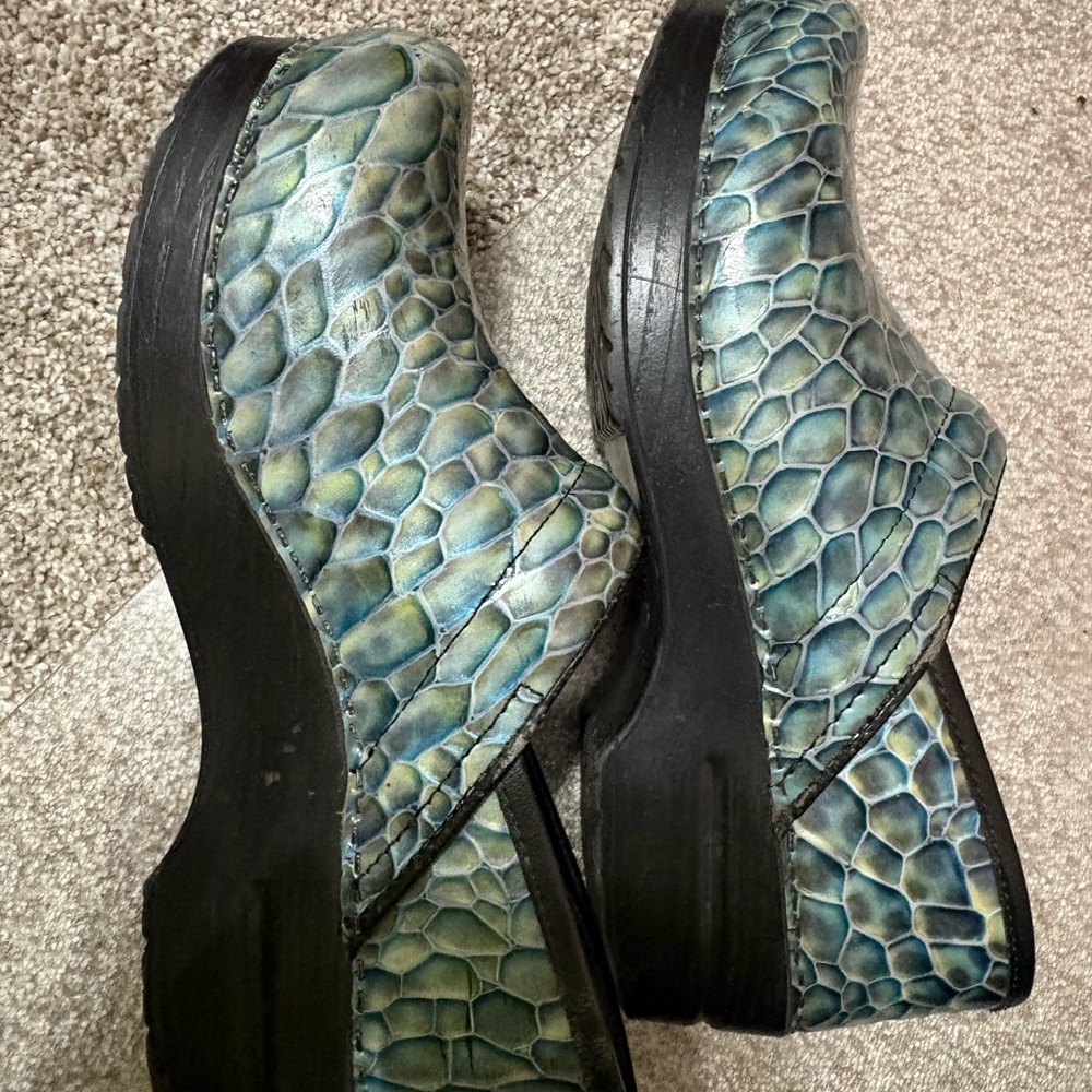 Patterned Dansko Clogs - Picture 5 of 5
